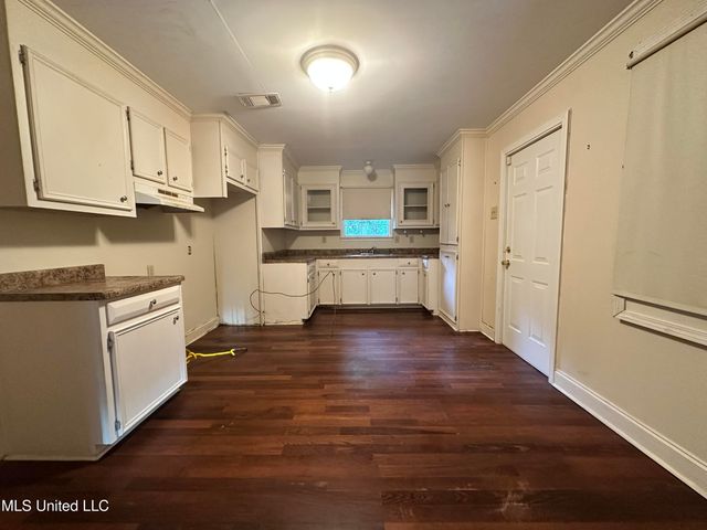 103 Lasalle Street, Natchez, MS 39120