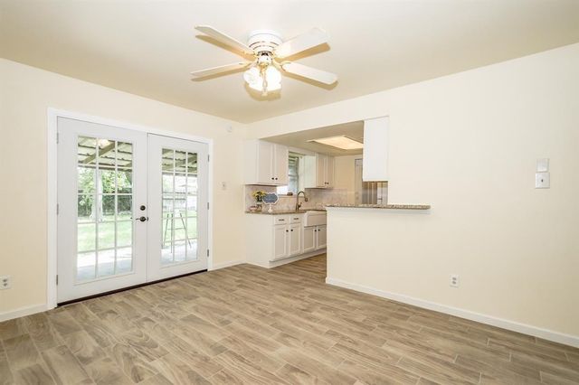 12106 Pompton Drive, Houston, TX 77089