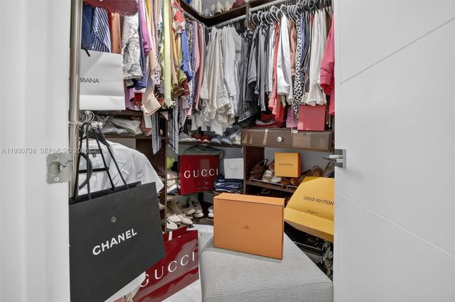 3340 NE 190th St 1101, Aventura, FL 33180