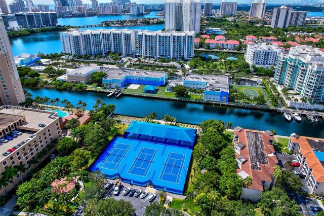 3340 NE 190th St 1101, Aventura, FL 33180