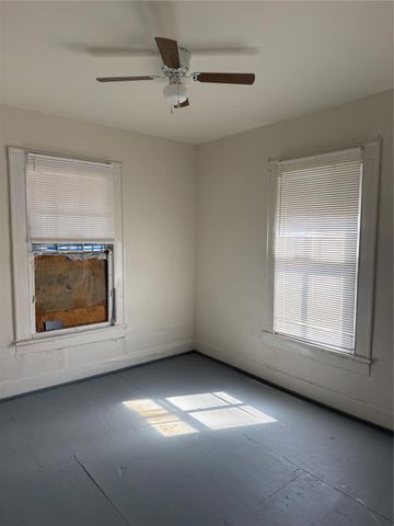 1002 Avenue M, Galveston, TX 77550