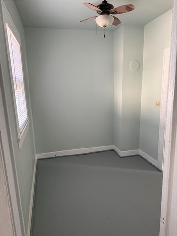 1002 Avenue M, Galveston, TX 77550