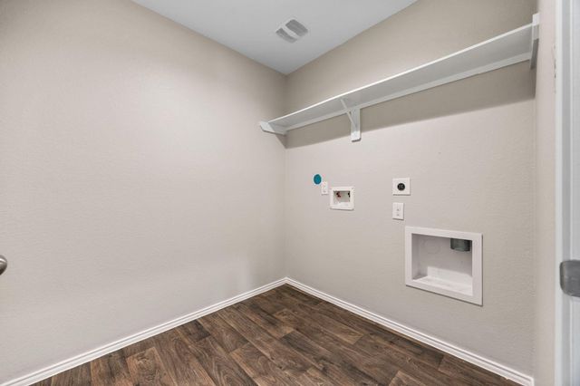 2403 Sutton Hollow Court, Spring, TX 77373