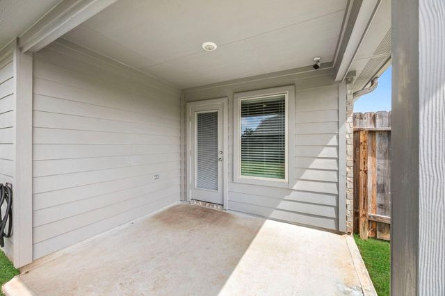 2403 Sutton Hollow Court, Spring, TX 77373