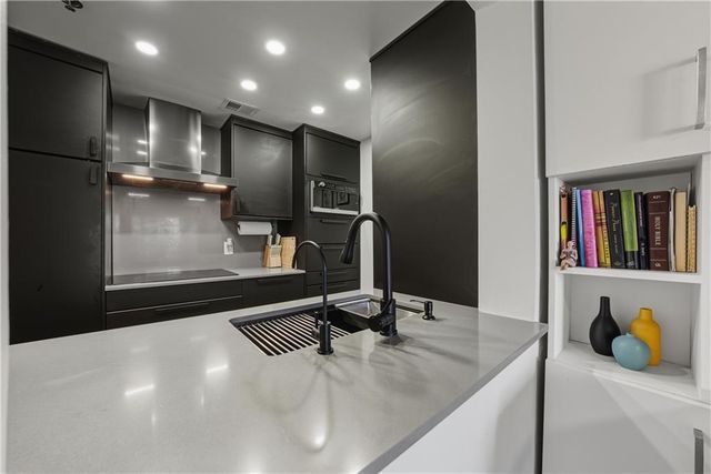 1280 W Peachtree NW Street 3114, Atlanta, GA 30309