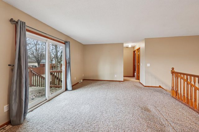 11940 Pennsylvania Avenue N, Champlin, MN 55316