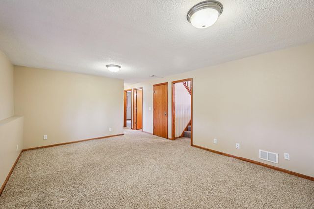 11940 Pennsylvania Avenue N, Champlin, MN 55316