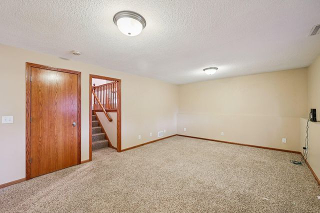 11940 Pennsylvania Avenue N, Champlin, MN 55316