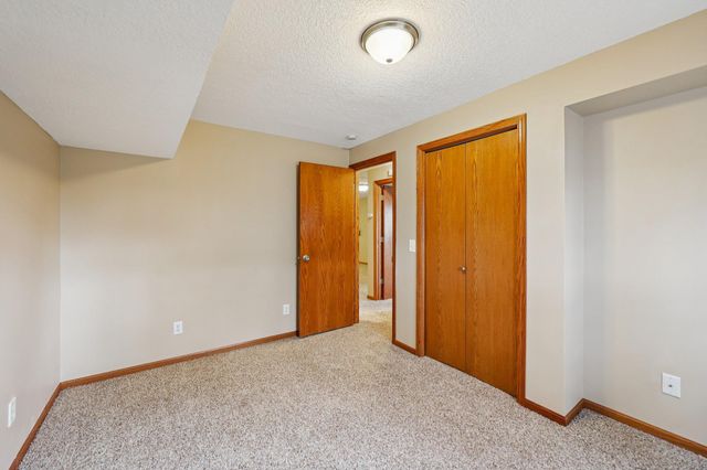 11940 Pennsylvania Avenue N, Champlin, MN 55316