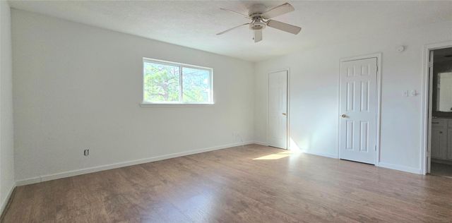 7151 Chasewood Drive, Houston, TX 77489