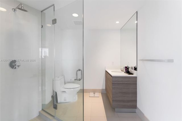 121 NE 34th St 1204, Miami, FL 33137
