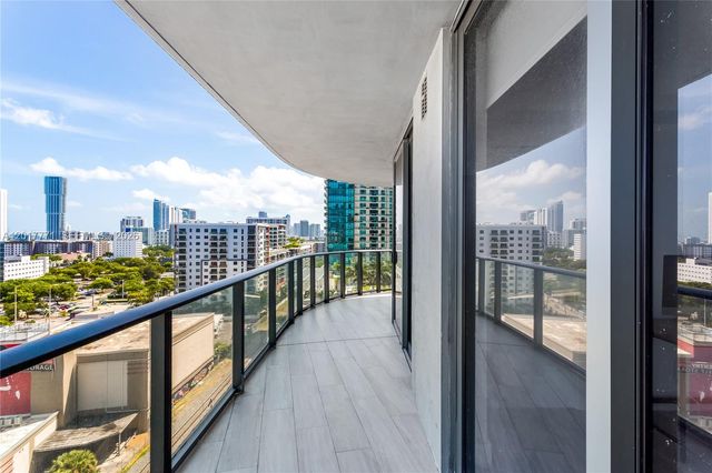 121 NE 34th St 1204, Miami, FL 33137