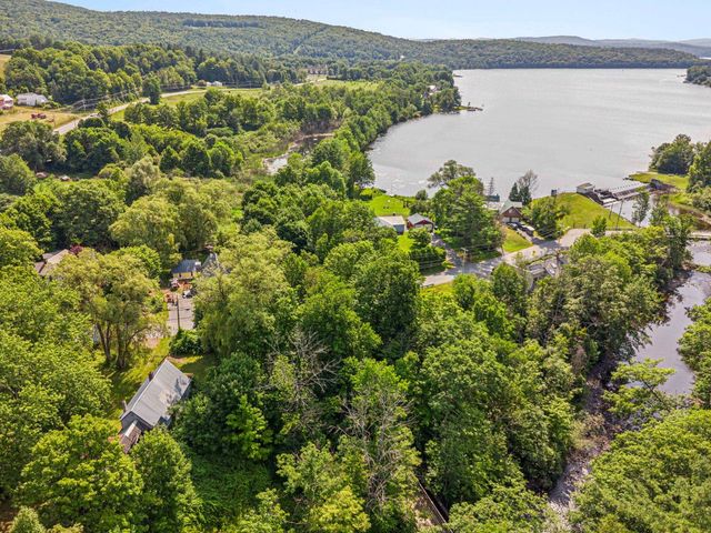 15 Payne Road, Lebanon, NH 03766