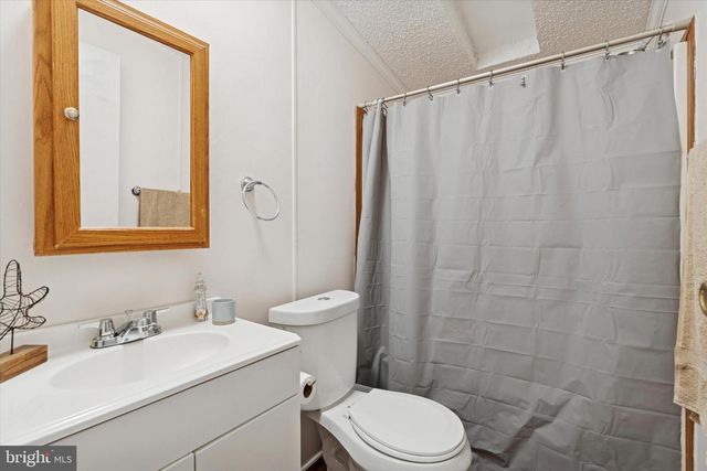 141 PENN DR, Coatesville, PA 19320