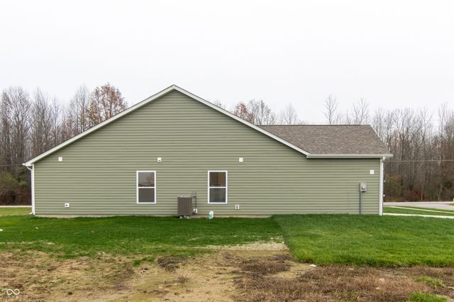2054 Heron Drive, Seymour, IN 47274