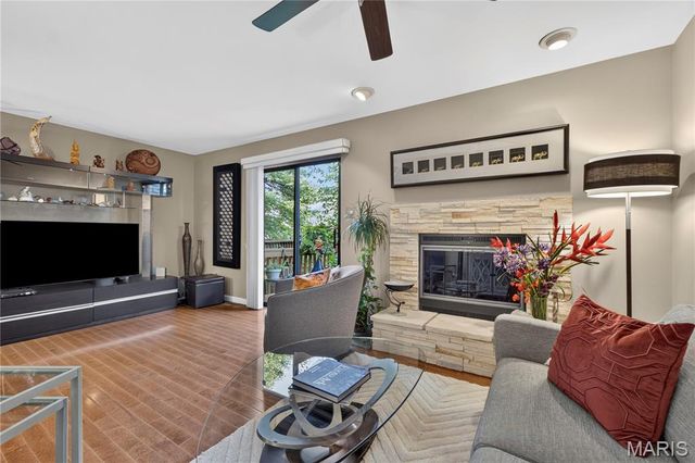 1706 Thorny Briar Drive, Creve Coeur, MO 63146