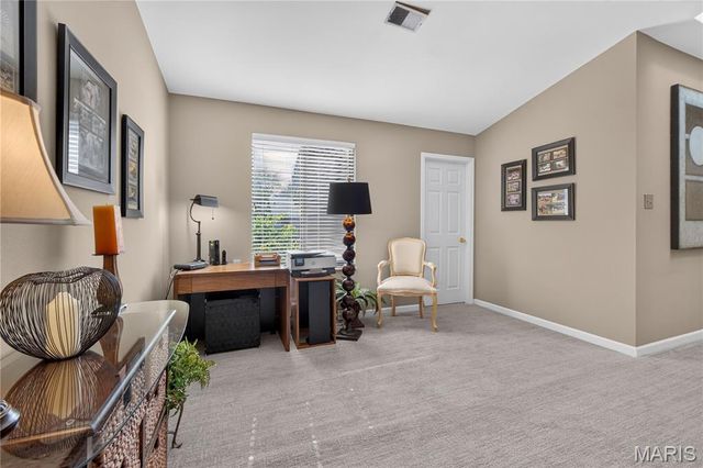 1706 Thorny Briar Drive, Creve Coeur, MO 63146