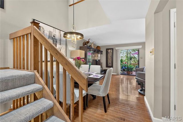 1706 Thorny Briar Drive, Creve Coeur, MO 63146