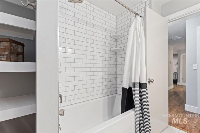 4801 W. Hillside Ave, Boise, ID 83703