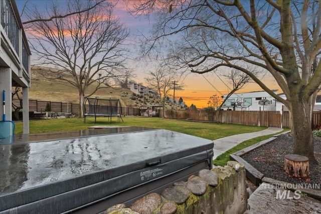 4801 W. Hillside Ave, Boise, ID 83703