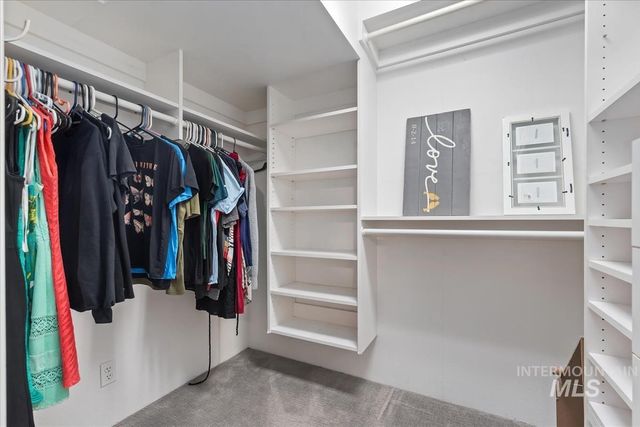 4801 W. Hillside Ave, Boise, ID 83703