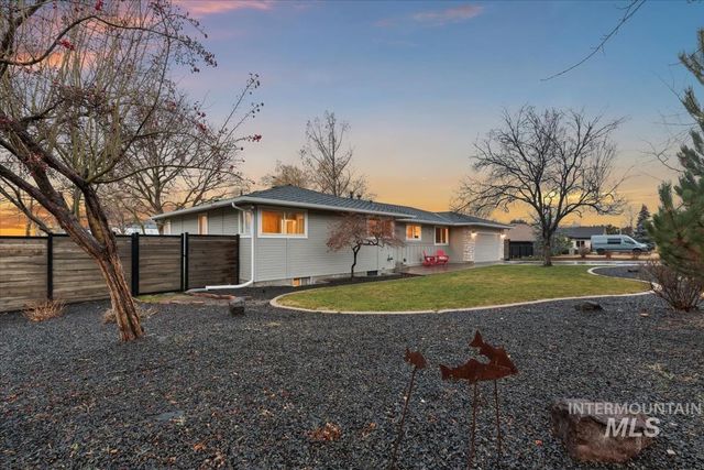 4801 W. Hillside Ave, Boise, ID 83703