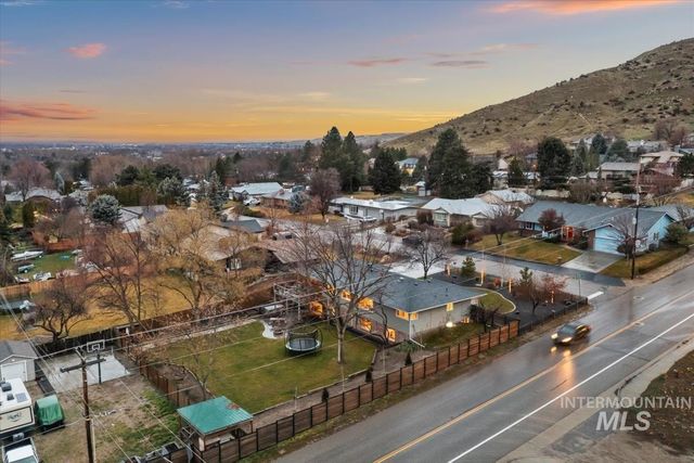4801 W. Hillside Ave, Boise, ID 83703