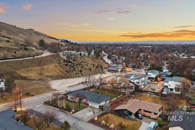 4801 W. Hillside Ave, Boise, ID 83703