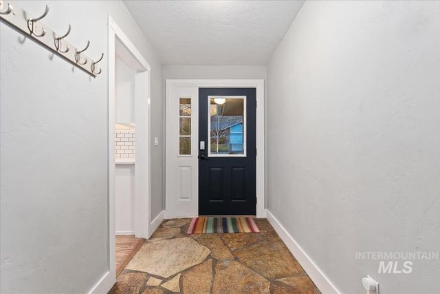 4801 W. Hillside Ave, Boise, ID 83703