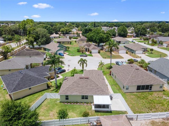 1019 ROBIN LANE, Winter Haven, FL 33884