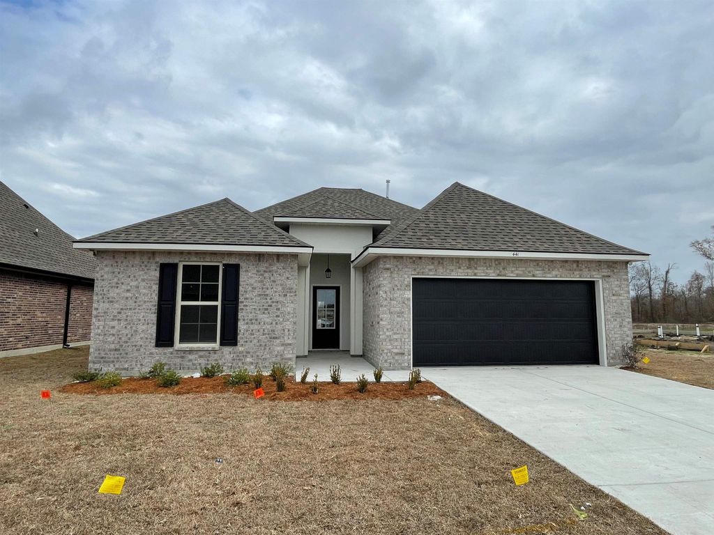 441 Rue Evangeline, Houma, LA 70364
