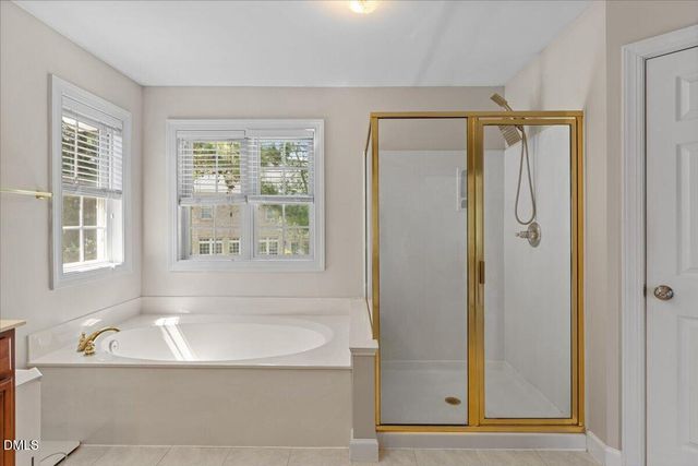 2817 Crystal Oaks Lane, Raleigh, NC 27614