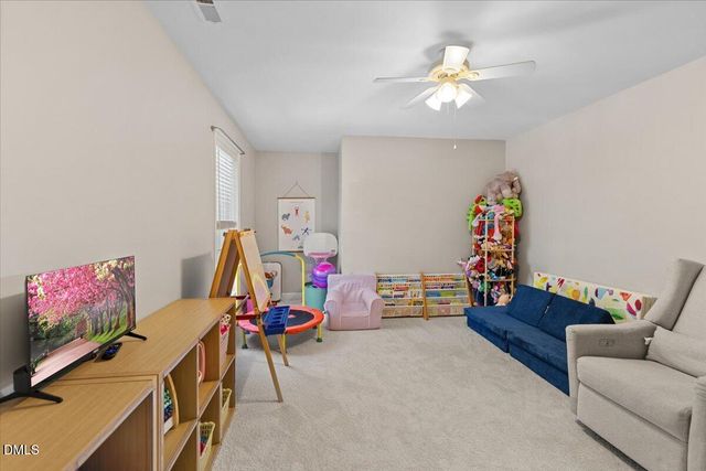 2817 Crystal Oaks Lane, Raleigh, NC 27614