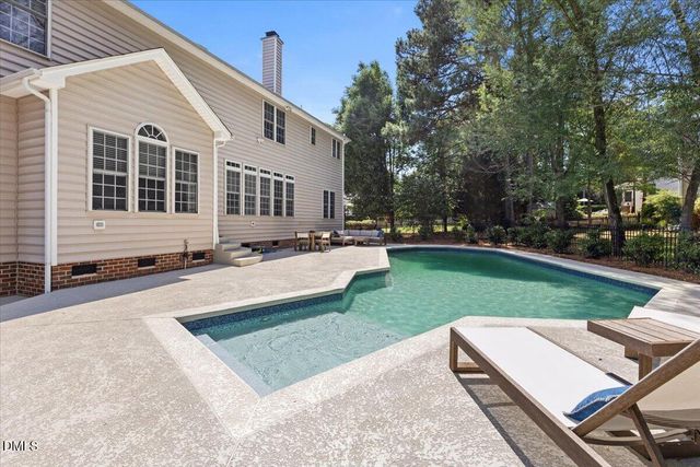 2817 Crystal Oaks Lane, Raleigh, NC 27614