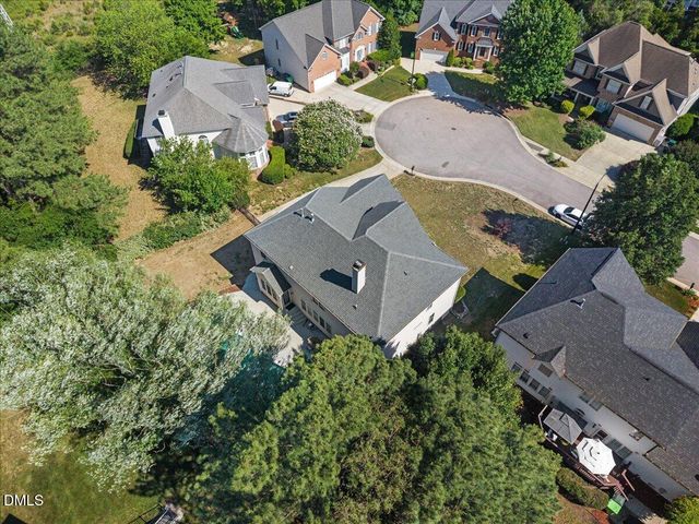 2817 Crystal Oaks Lane, Raleigh, NC 27614