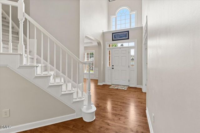 2817 Crystal Oaks Lane, Raleigh, NC 27614