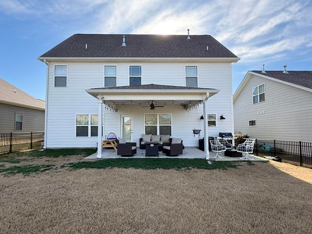 8612 Amberwing Circle, Ooltewah, TN 37363