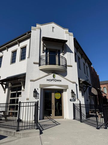 8612 Amberwing Circle, Ooltewah, TN 37363