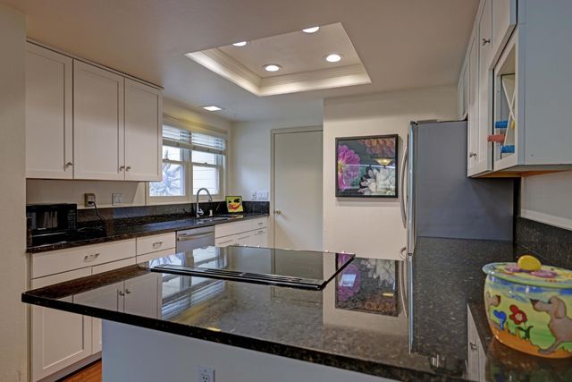323 Bridge Way, Nevada City, CA 95959