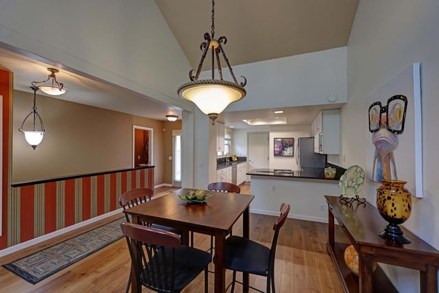 323 Bridge Way, Nevada City, CA 95959