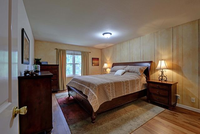 323 Bridge Way, Nevada City, CA 95959