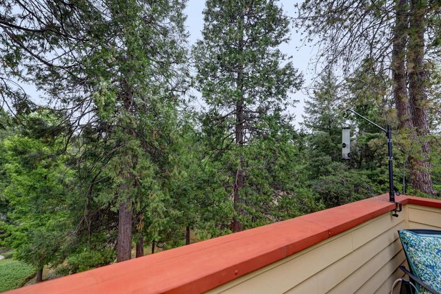 323 Bridge Way, Nevada City, CA 95959