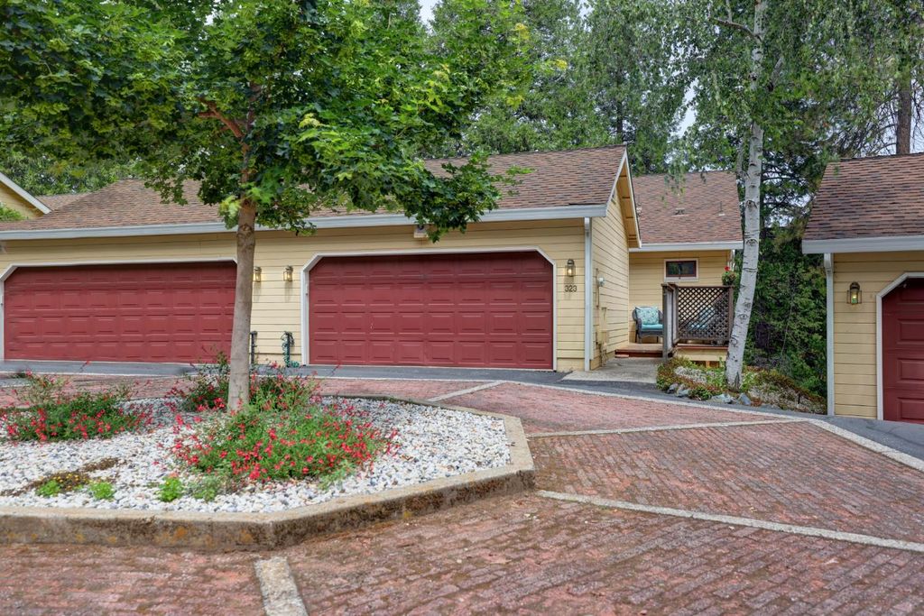 323 Bridge Way, Nevada City, CA 95959