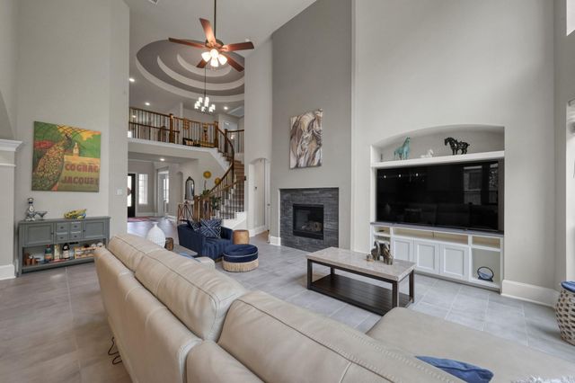 425 Christians Court, Montgomery, TX 77316