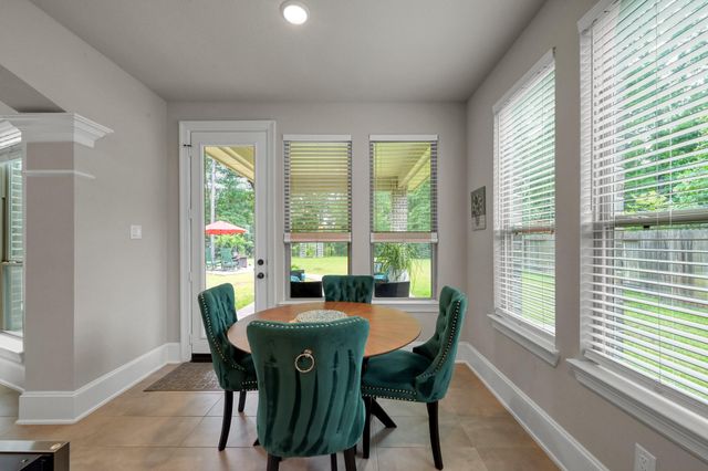 425 Christians Court, Montgomery, TX 77316