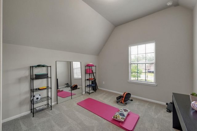 425 Christians Court, Montgomery, TX 77316