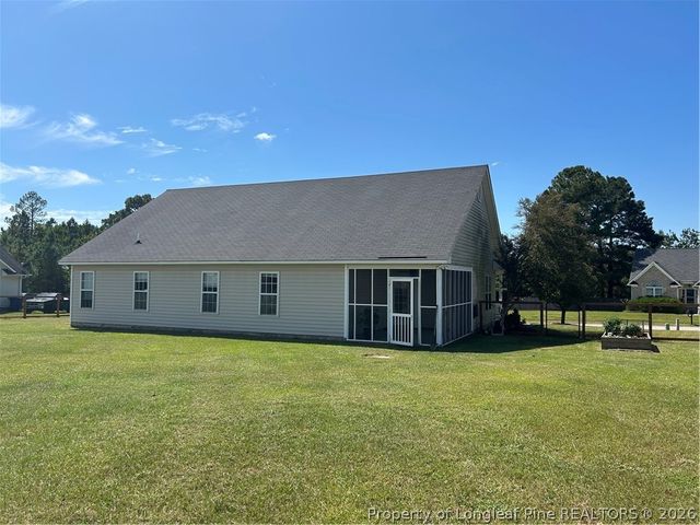 245 Wood Valley Lane, Raeford, NC 28376