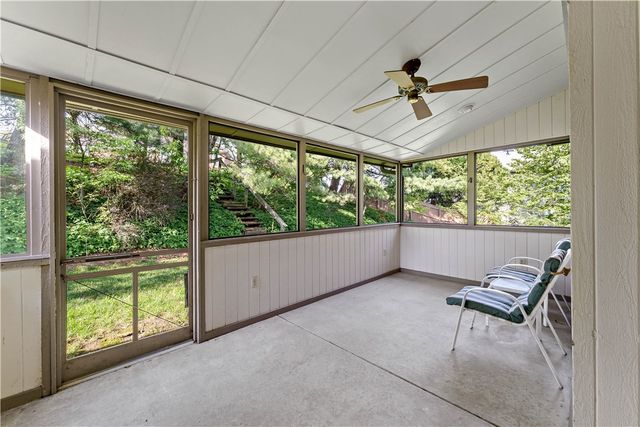 227 Springhouse Drive, Jefferson Hills, PA 15025