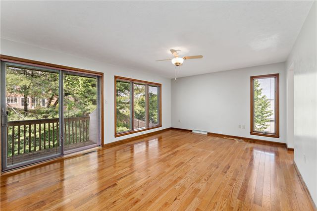 227 Springhouse Drive, Jefferson Hills, PA 15025