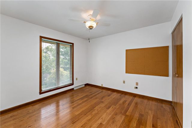 227 Springhouse Drive, Jefferson Hills, PA 15025
